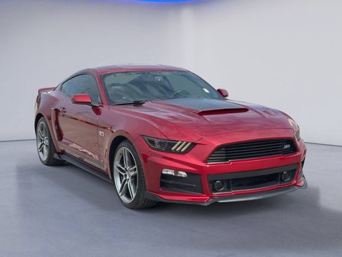 Used 2015 Ford Mustang GT Premium w/ GT Performance Package RWD image 5