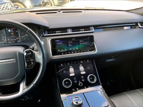 Used 2020 Land Rover Range Rover Velar S image 6