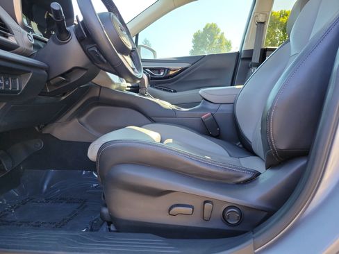 Used 2020 Subaru Outback Limited image 16