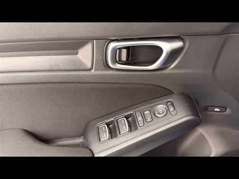 Certified 2024 Honda Civic Sport image 31