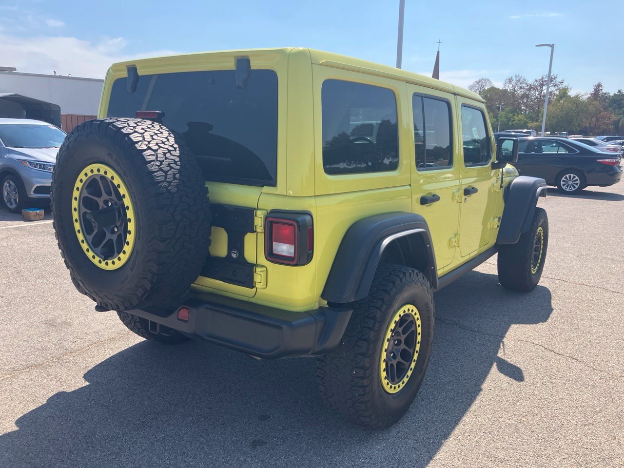 Used 2022 Jeep Wrangler Unlimited Sport AWD/4WD image 4