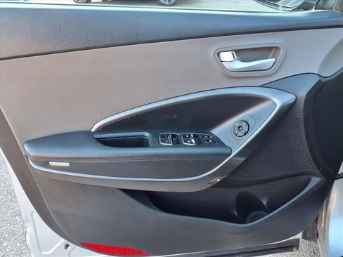 Used 2017 Hyundai Santa Fe Sport image 14