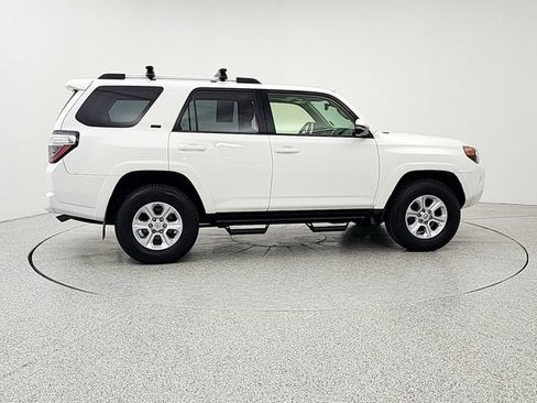 Used 2021 Toyota 4Runner SR5 Premium w/ Moonroof Package AWD/4WD image 4