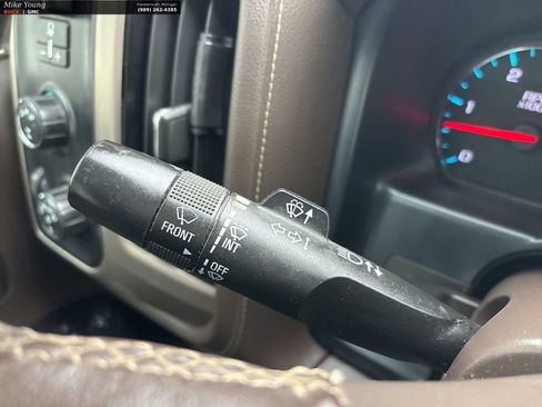 Used 2019 GMC Sierra 2500 Denali w/ Duramax Plus Package image 20