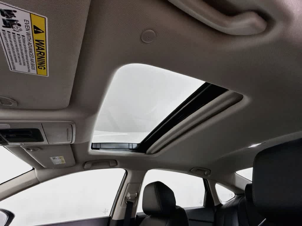 Used 2025 Honda Accord Touring image 14