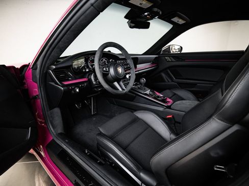 Certified 2023 Porsche 911 Carrera T RWD image 4