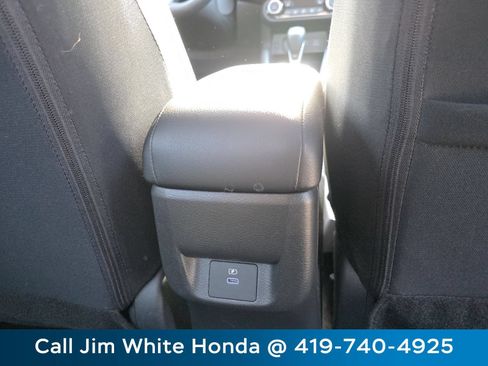Used 2025 Nissan Versa SR w/ Trunk Package FWD image 22