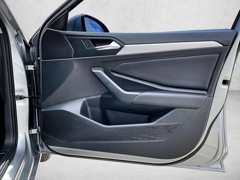 Used 2020 Volkswagen Jetta S w/ Driver Assistance Package image 19