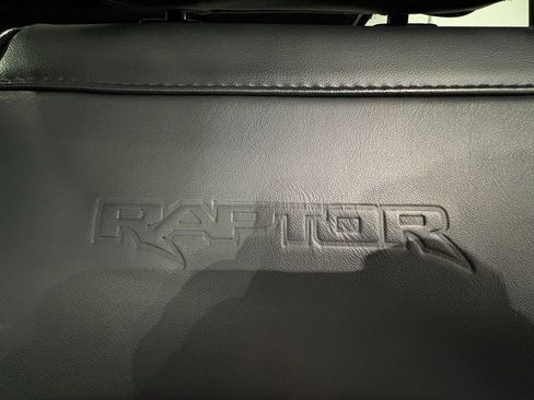 Used 2022 Ford F150 Raptor w/ Raptor 37 Performance Package AWD/4WD image 12