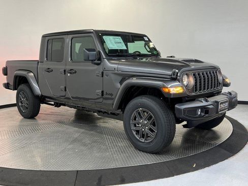 New 2026 Jeep Gladiator Sport image 1