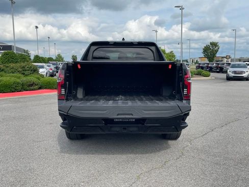 Used 2024 Chevrolet Silverado EV RST AWD/4WD image 8