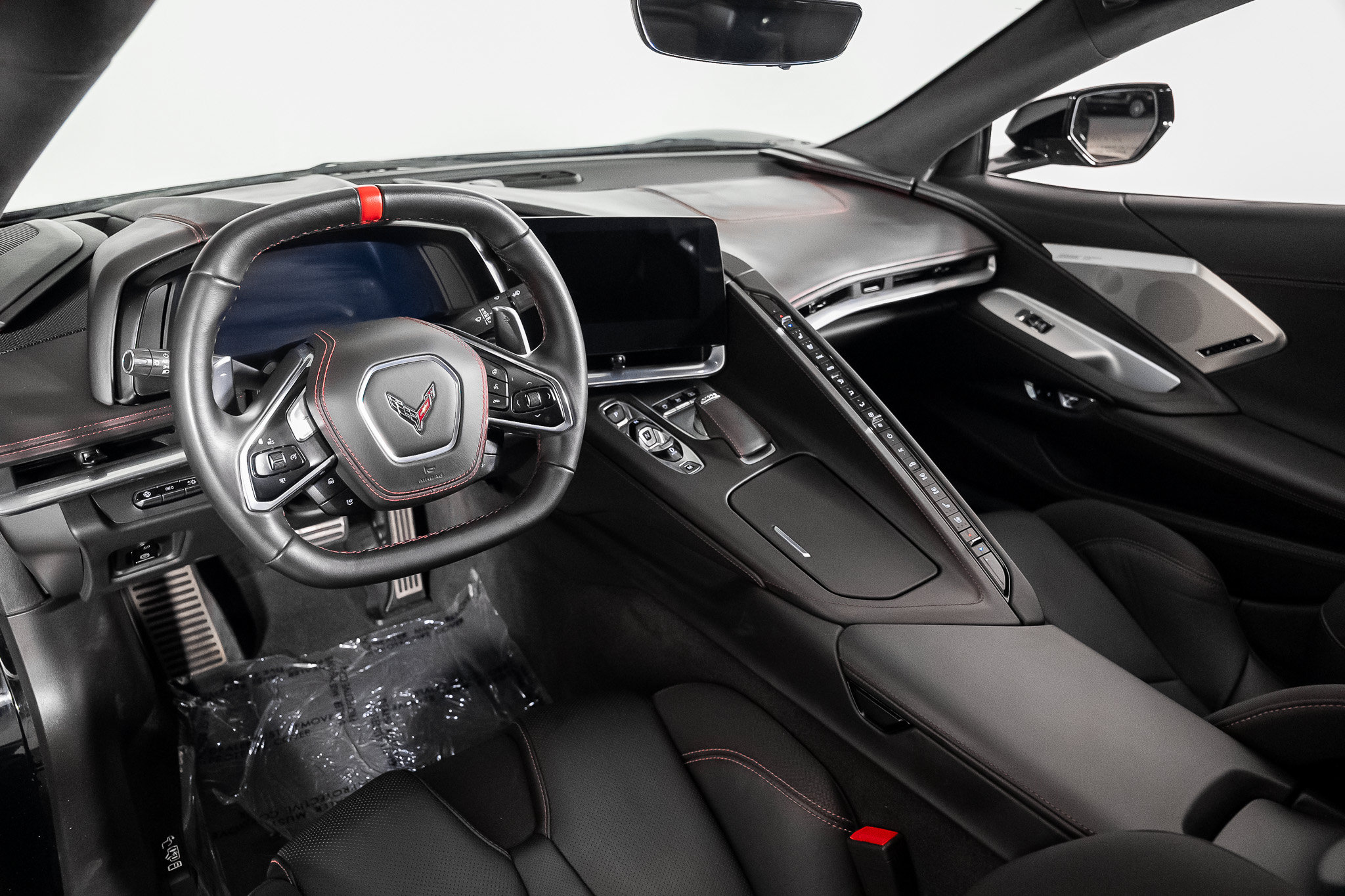 Used 2023 Chevrolet Corvette Stingray Premium Cpe w/ Z51 Performance Package RWD image 2