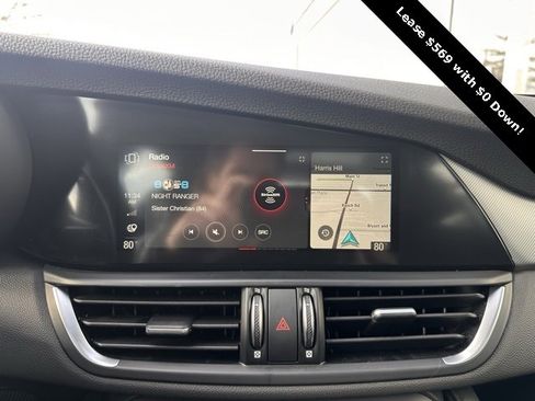 Used 2025 Alfa Romeo Giulia AWD w/ Driving Assist Package image 19