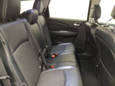Used 2020 Dodge Journey Crossroad FWD image 19