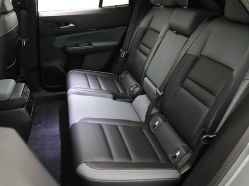 Used 2025 Honda Prologue Touring image 10