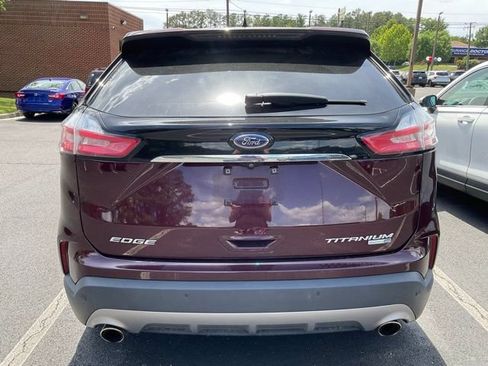 Used 2019 Ford Edge Titanium w/ Equipment Group 301A AWD/4WD image 4