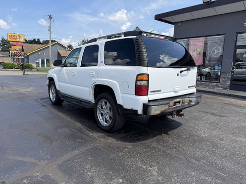Used 2005 Chevrolet Tahoe Z71 w/ Preferred Equipment Group AWD/4WD image 4