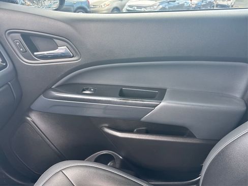 Used 2017 Chevrolet Colorado Z71 image 21