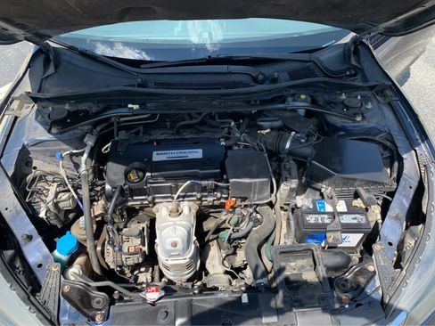 Used 2015 Honda Accord EX-L image 9
