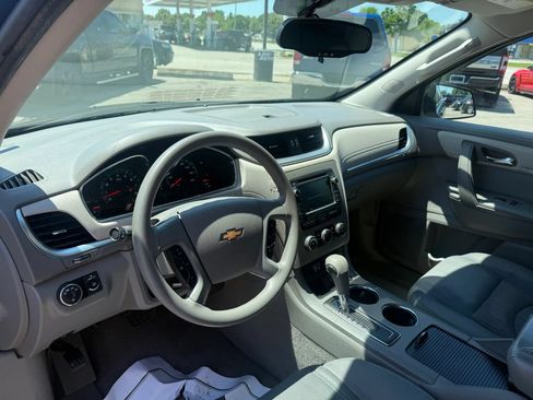 Used 2017 Chevrolet Traverse LS w/ LPO, 'HIT The Road' Package AWD/4WD image 17