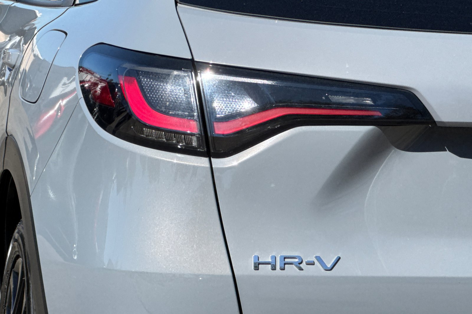Used 2024 Honda HR-V Sport image 32