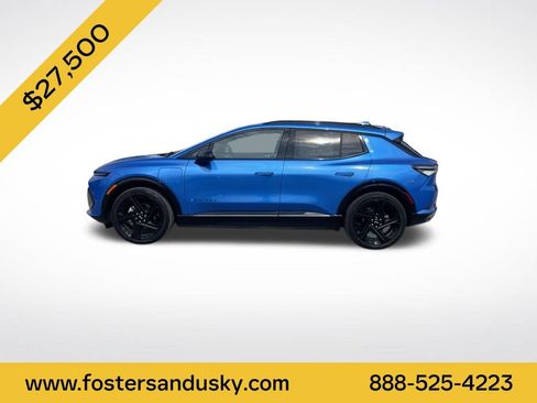 Used 2024 Chevrolet Equinox EV RS w/ LPO, Trailering Package FWD image 2