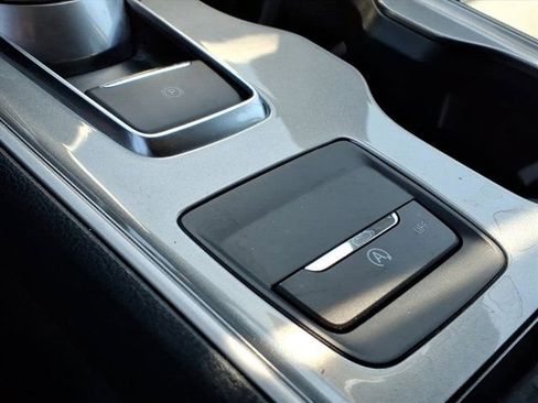 Used 2023 Ford Edge SEL w/ Convenience Package image 16