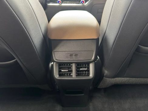 Used 2025 Chevrolet Equinox ACTIV AWD/4WD image 9