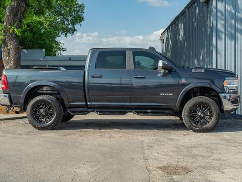 Used 2021 RAM 2500 Laramie AWD/4WD image 7
