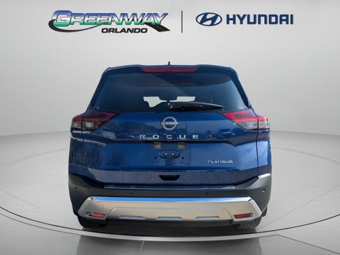 Used 2022 Nissan Rogue Platinum w/ Head-Up Display Package FWD image 6