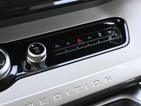 New 2027 Ford Expedition Max Active RWD image 27