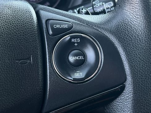 Used 2022 Honda HR-V Sport image 28