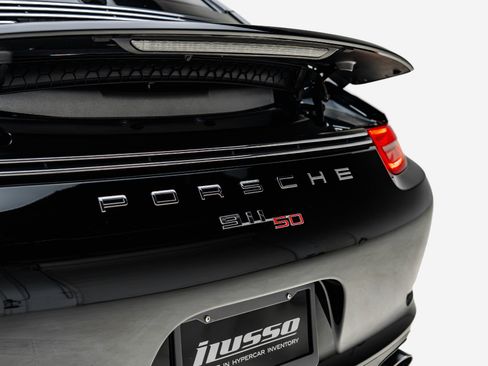 Used 2014 Porsche 911 Carrera S RWD image 28