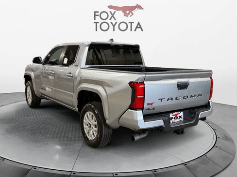 New 2026 Toyota Tacoma SR5 AWD/4WD image 3