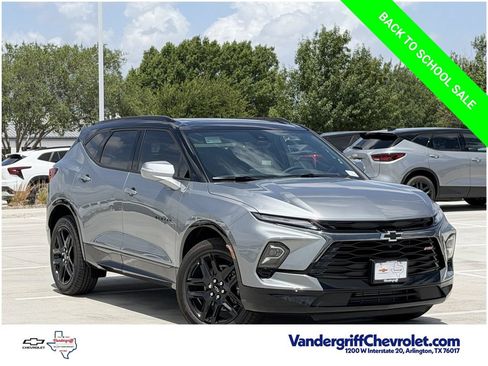 New 2026 Chevrolet Blazer RS w/ Driver Confidence II Package FWD image 2