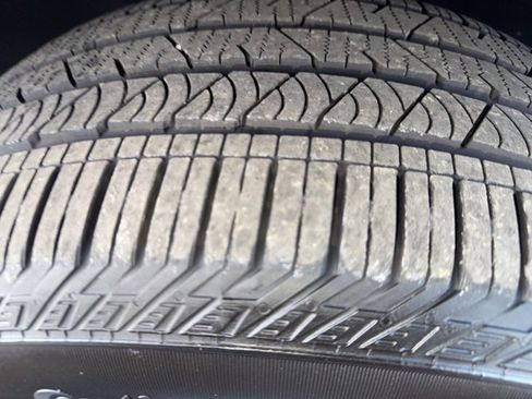 Used 2010 Porsche Cayenne Base image 26