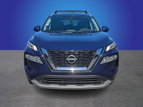 Used 2023 Nissan Rogue SV w/ SV Premium B Package image 8