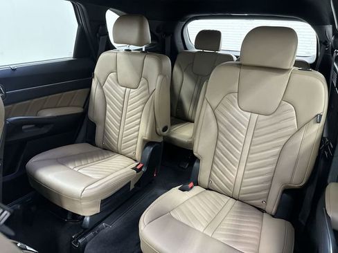 Certified 2025 Kia Sorento SX Prestige w/ Olive Brown Leather Package image 26