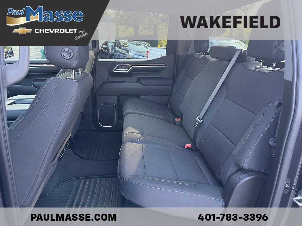 Used 2024 Chevrolet Silverado 1500 LT AWD/4WD image 14