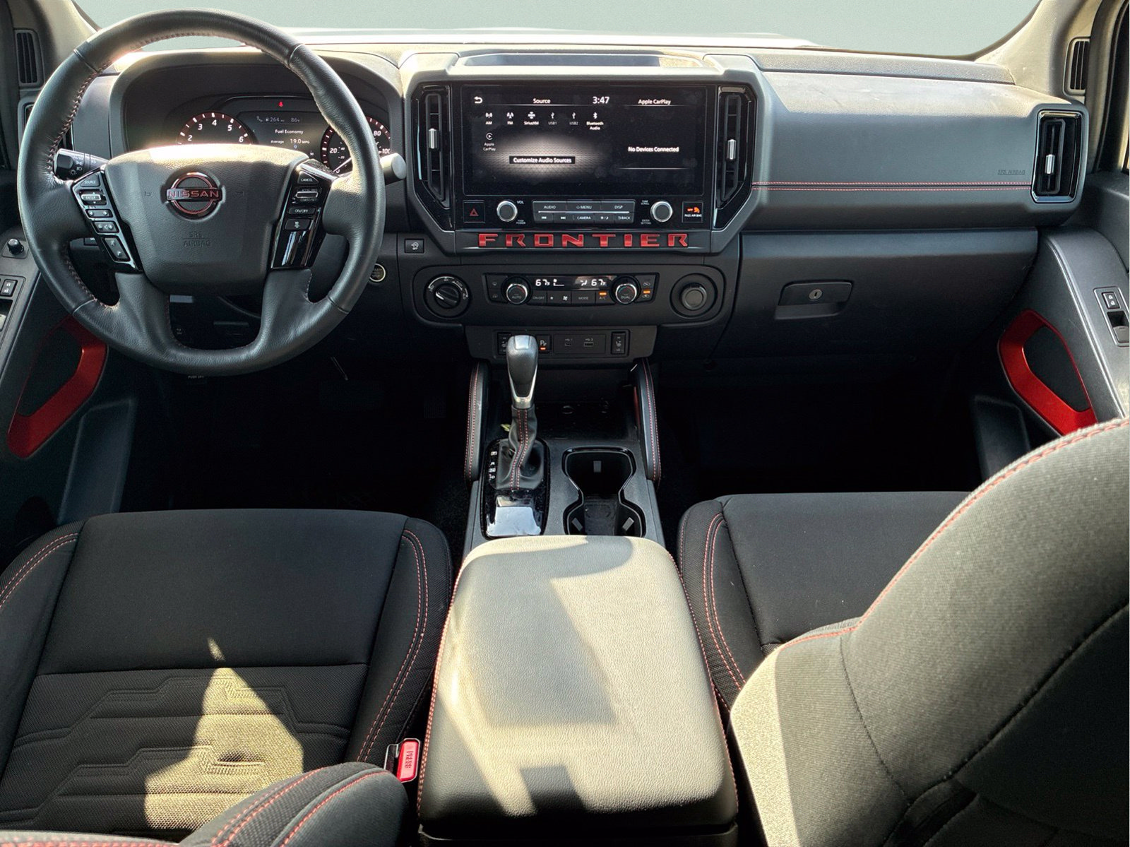 Used 2025 Nissan Frontier PRO-4X w/ Pro Convenience Package AWD/4WD image 12