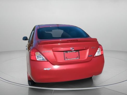 Used 2014 Nissan Versa SV FWD image 24