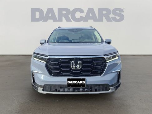 Used 2025 Honda Pilot Elite image 2