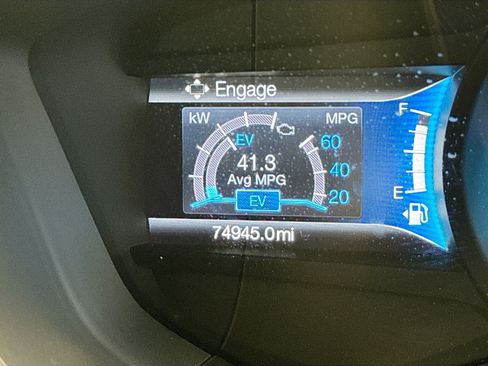 Used 2019 Ford Fusion SE image 8