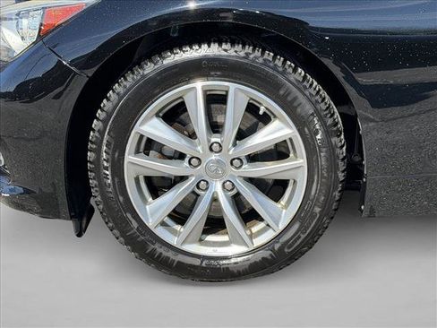 Used 2015 INFINITI Q50 Premium w/ Navigation Package image 9