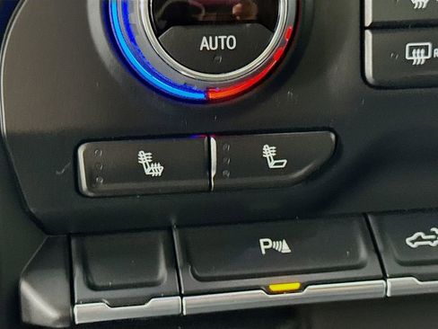 Used 2022 Chevrolet Silverado 1500 LT Trail Boss w/ Safety Package image 20