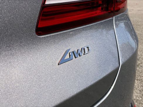 Used 2025 Genesis GV80 2.5T Select AWD/4WD image 10