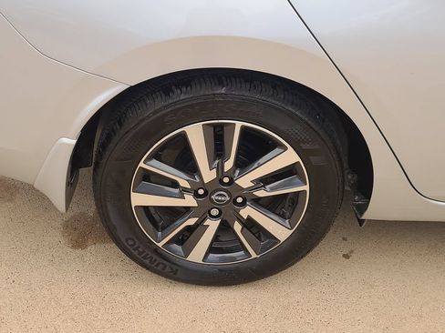 Certified 2025 Nissan Versa SV w/ Trunk Package FWD image 6