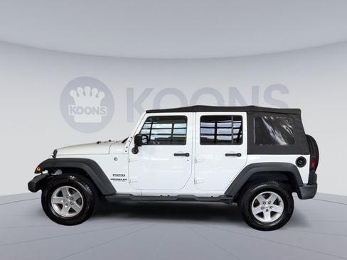 Used 2016 Jeep Wrangler Unlimited Sport w/ Quick Order Package 24S AWD/4WD image 2