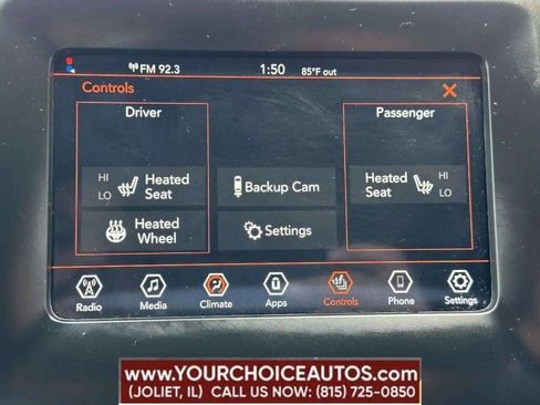 Used 2021 Jeep Cherokee Latitude Plus FWD image 26