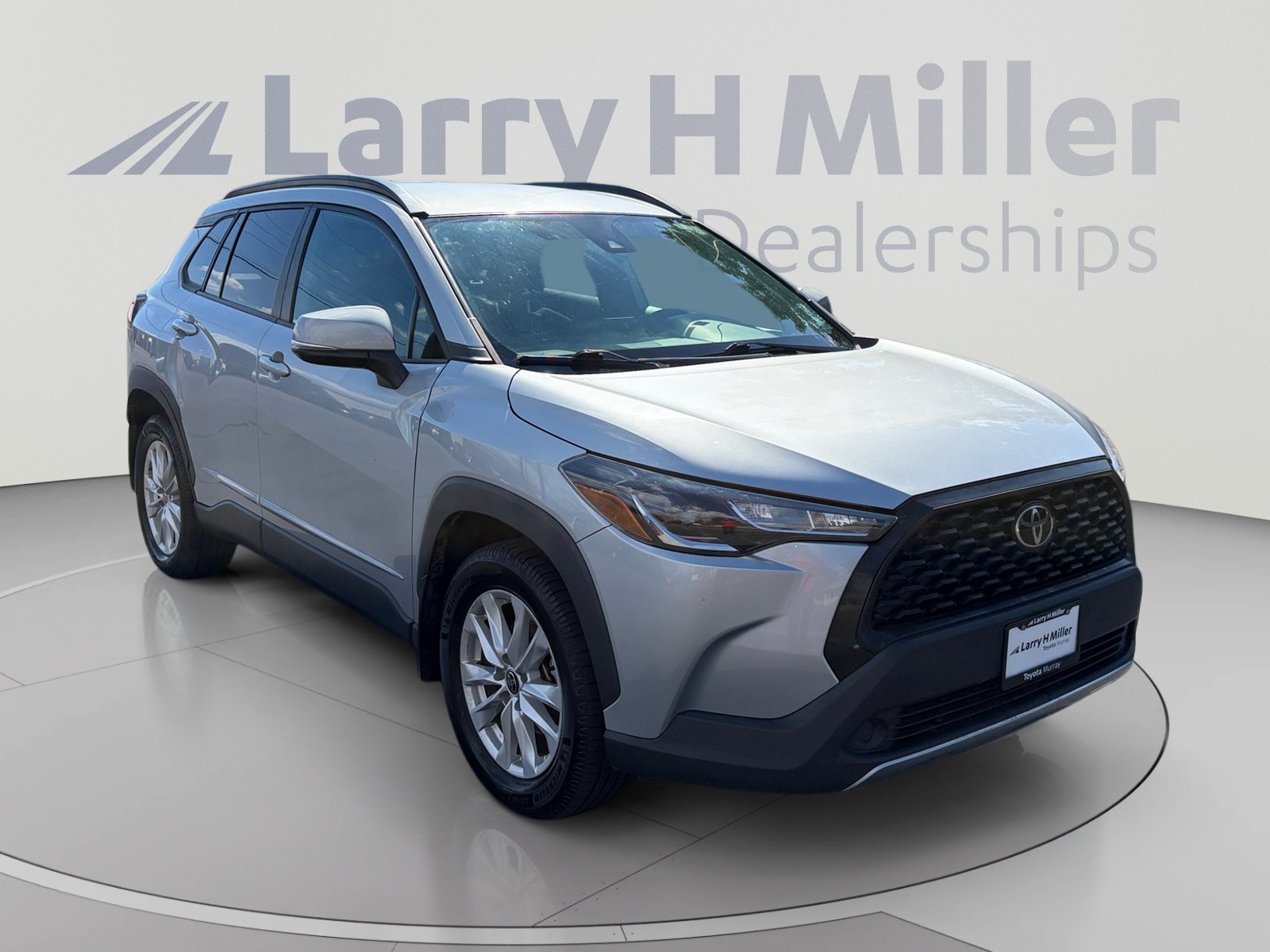 Used 2022 Toyota Corolla Cross LE AWD/4WD image 7
